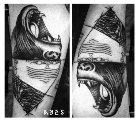 Tattoos - GORILLA THREE - 119815